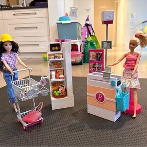 Barbie Grocery Play Set + 2 Extra Barbie Dolls